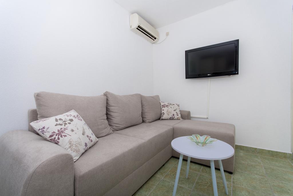 Apartment Mika 2 Trogir Extérieur photo
