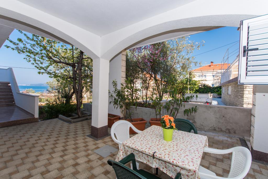 Apartment Mika 2 Trogir Extérieur photo